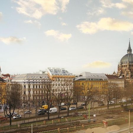 Modern Vienna Apartment In Prime Location Viena Exterior foto