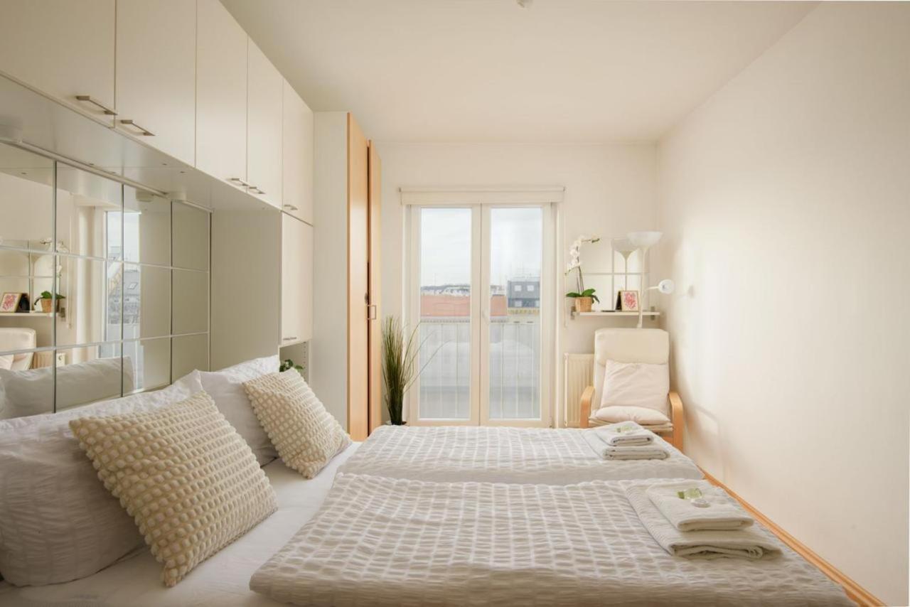 Modern Vienna Apartment In Prime Location Viena Exterior foto